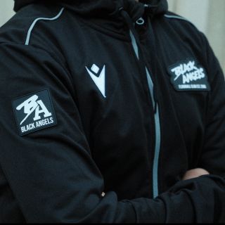 🧨 SLEVA, SLEVA, SLEVA ℹ️ Poslední dny na pořízení naší týmové mikiny s klubovou slevou 🤩 Macron mikina s kapucí a čistým...